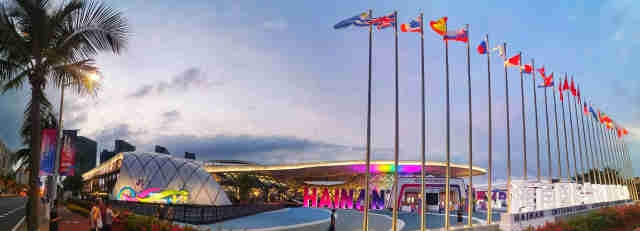 首届消博会开幕首日广东展区上新