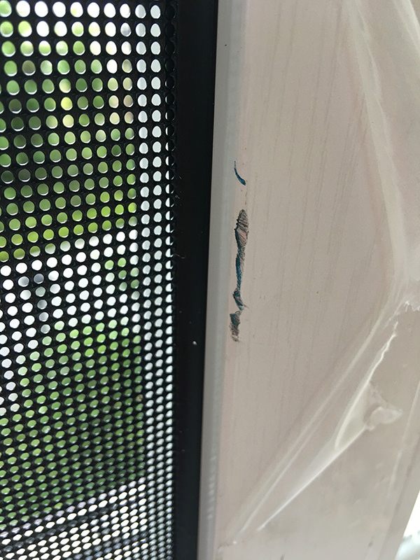 两万余元门窗到货有多处污损窗里窗外门窗经营部将积极处理